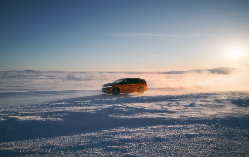 Škoda Enyaq 85X Sportline bakgrundsbild